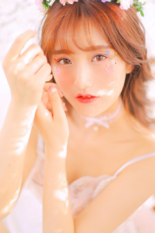 小兔子被大蟒蛇做哭